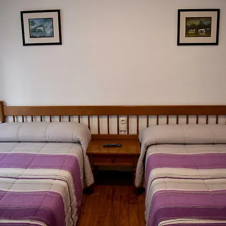 Hostal Oviedo-3