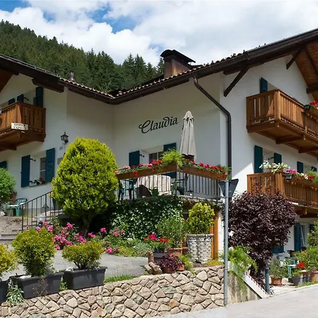 Haus Claudia-3
