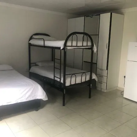 Africaren Budget Stay-2