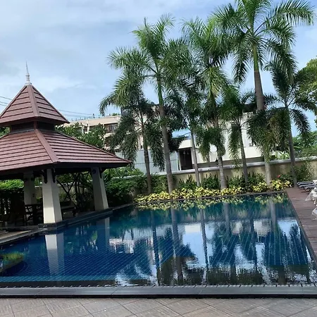 Jomtien Beach Penthouses Condo-2