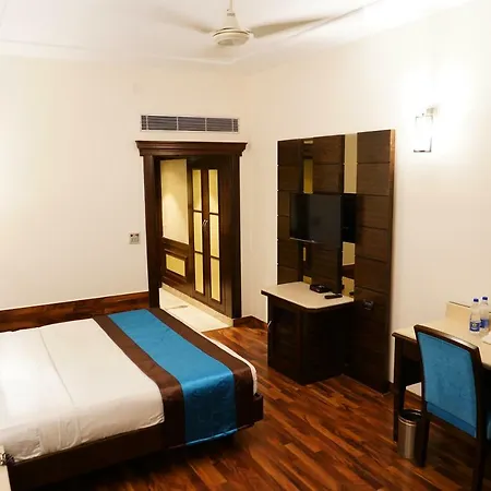 Hotel Park Grand-2