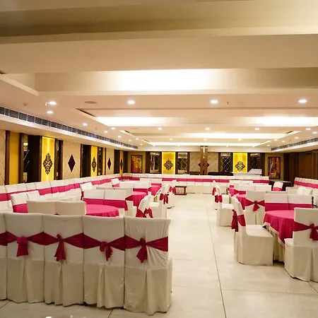 Hotel Park Grand-2
