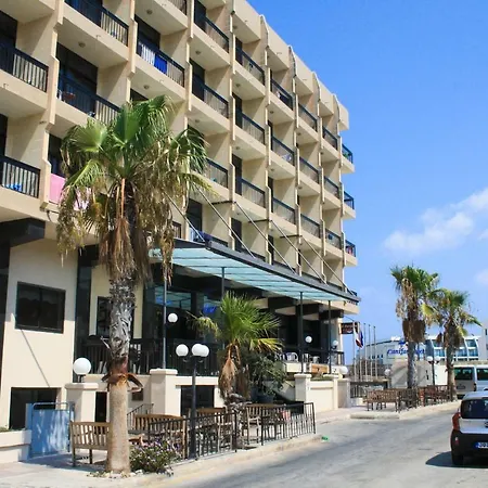 Canifor Hotel-2