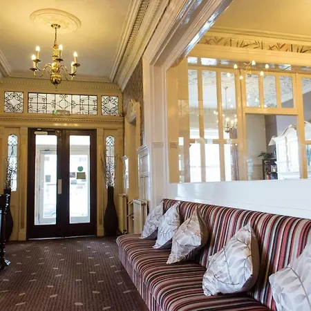 Queens Hotel-2