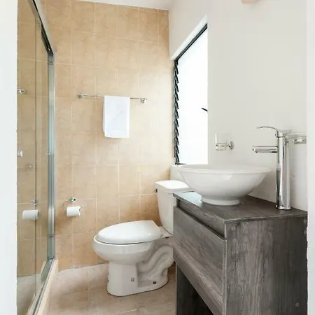 Cuarto privado las lomas-3