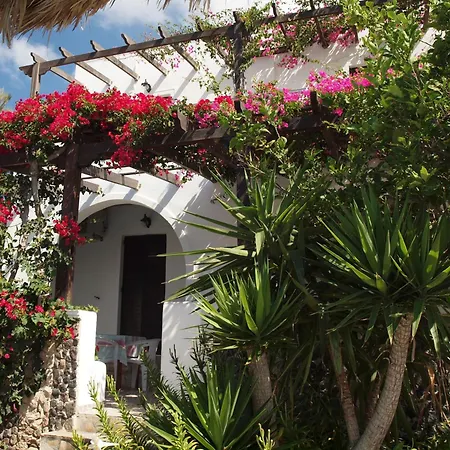 Holiday Beach Resort Santorini-2