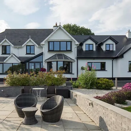 Railway Country House-3