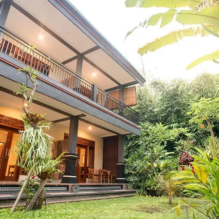 Shindu Home Stay Room 8-3