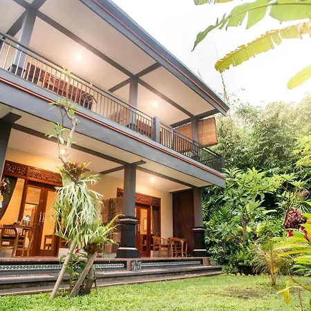 Shindu Home Stay Room 8-2