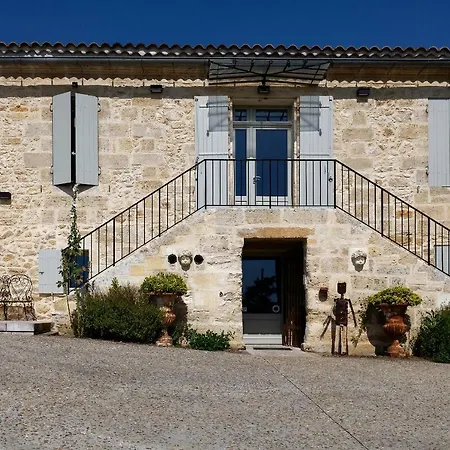 Chateau Croix De Labrie-3