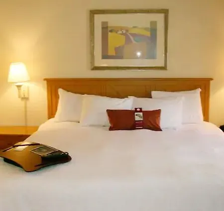 Hampton Inn & Suites Hazard-3
