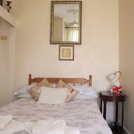 St Martins Guest House-3