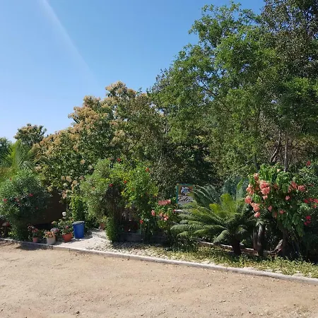 El Eden Bungalows-3