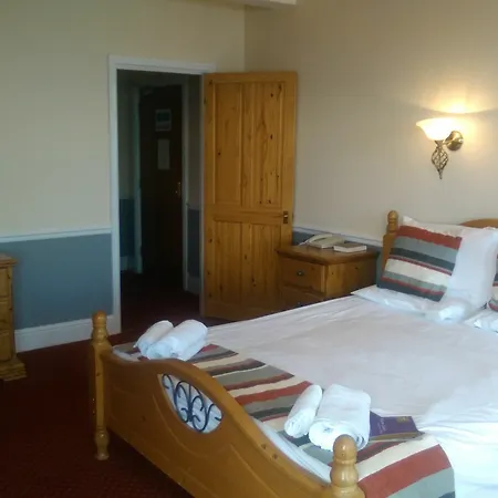 Monarch Hotel-2