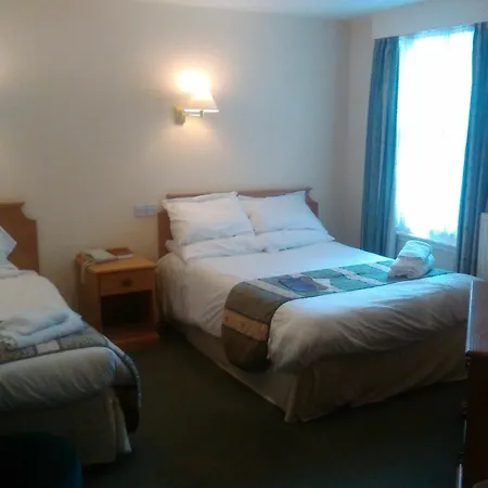 Monarch Hotel-3