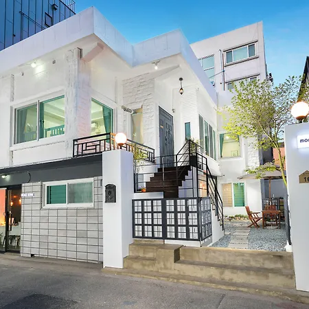 Mono House Hongdae 2-2