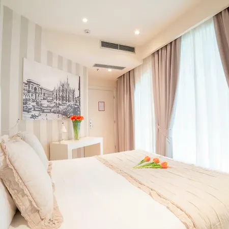 Rooms Milano Duomo-3