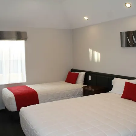 Birchwood Manor-3