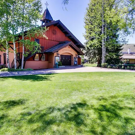 Elkhorn Studio Condo - The Clocktower-3