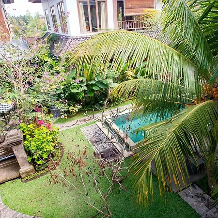 Flamboyant Villa Ubud-2