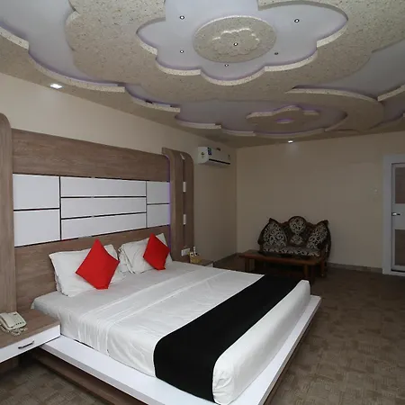 Royal Castle Hotel-3