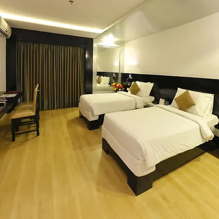 Hotel Gokulam Park-3