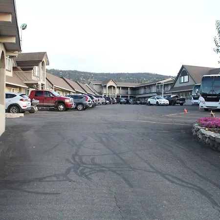 Best Budget Inn & Suites Kamloops-3