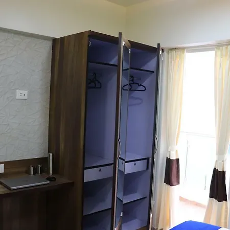 Emerald Vista Luxury Suites-3