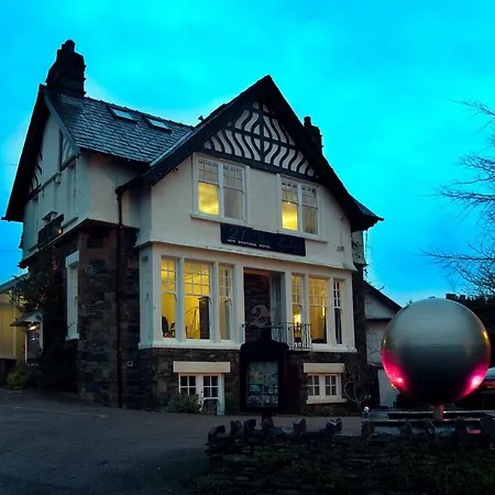 Windermere Boutique Hotel Spa Suites & Hot Tubs-3