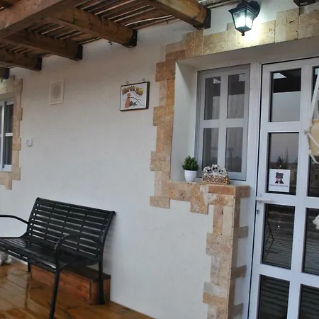 Marvin'S Place-3