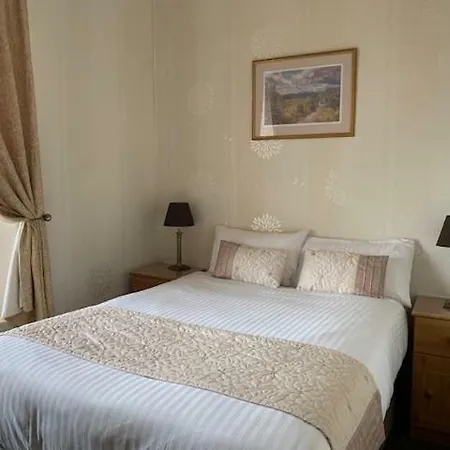 Alexandra Hotel-2