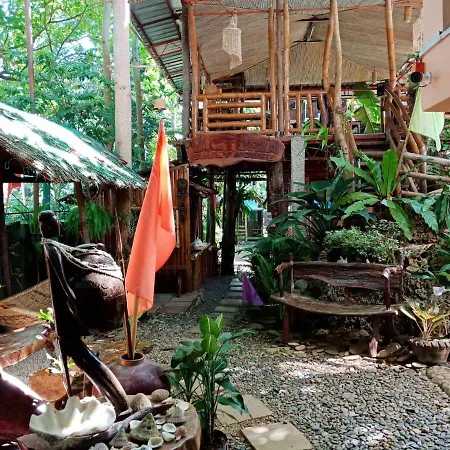 Victoria Guest House And Cottages-2