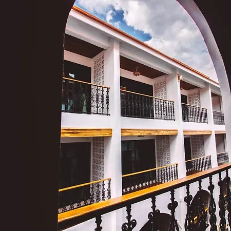 Lanna Oriental Hotel-2