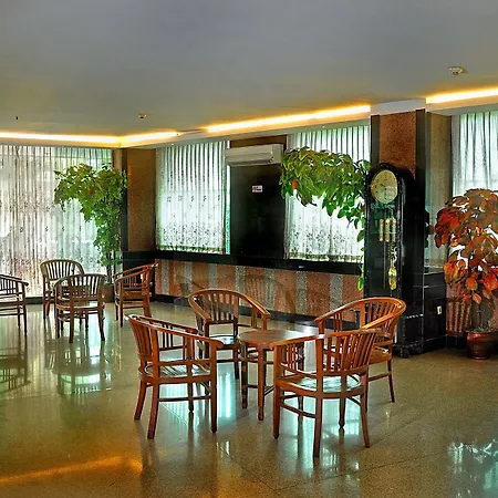 Plaza Hotel Harco Mangga Dua-3