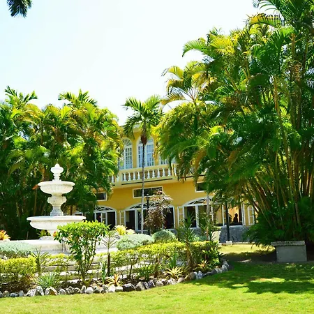 Seagarden Beach Resort-3