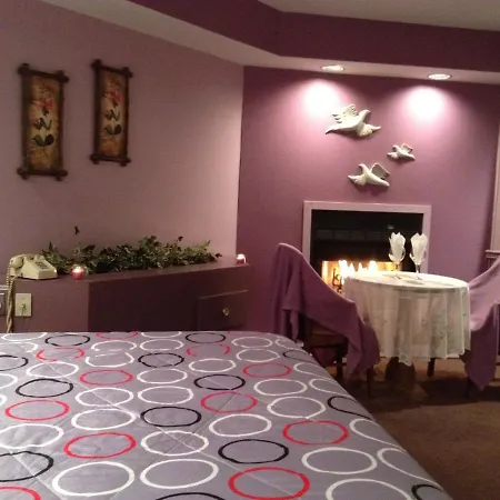 Inn Of The Dove Harrisburg-Hershey Romantic Suites-3