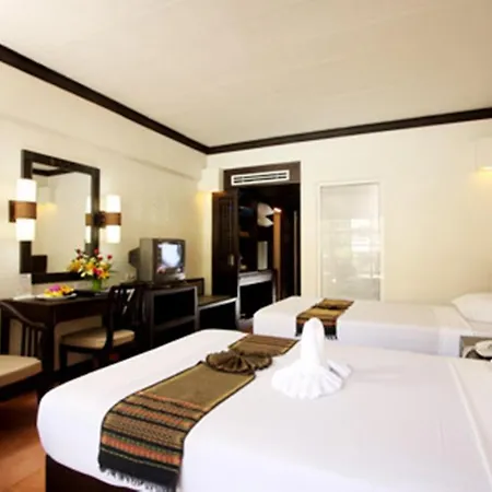 Thara Patong Beach Resort & Spa-3