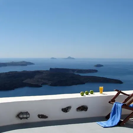 Irida - Santorini-2