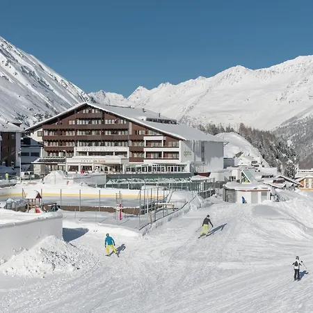 Hotel Alpina Deluxe-3