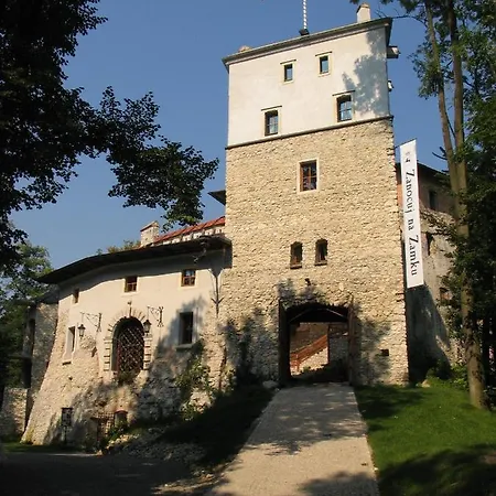 Zamek Korzkiew-3