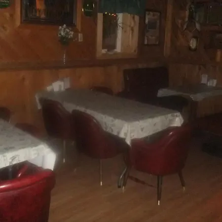 B&B Lounge-3