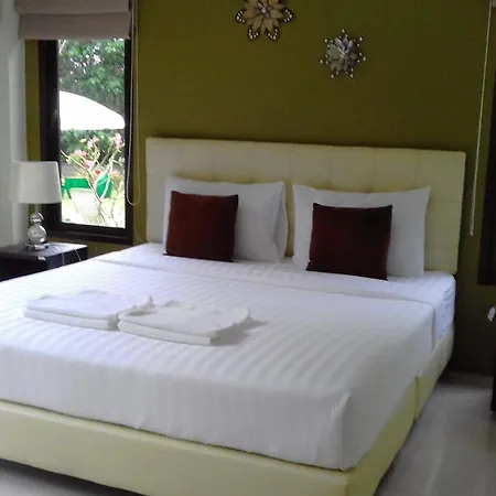 Phuket Sirinapha Resort-3
