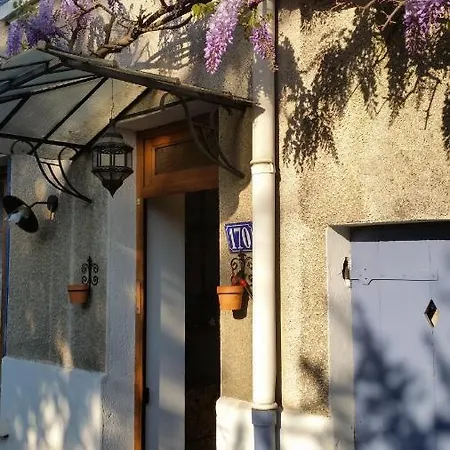 Clos St Joseph-2