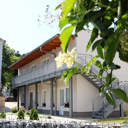 Pension Am Ziegelwall-3