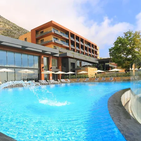 Mist Hotel & Spa-3