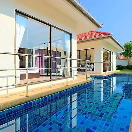 Avoca Pool Villas-3