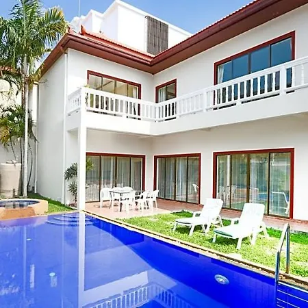 Avoca Pool Villas-2