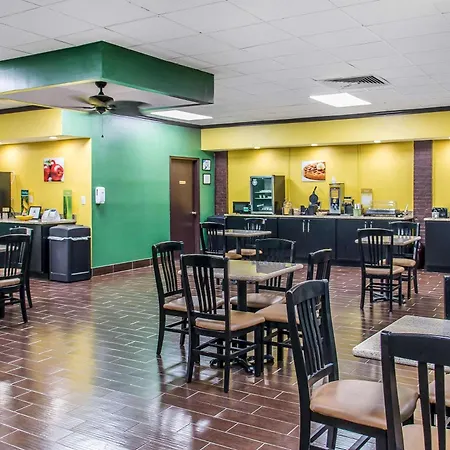 Quality Inn Hinesville - Fort Stewart Area-2