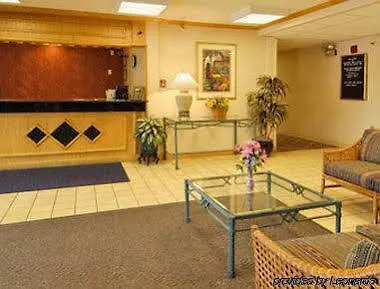 Travelodge By Wyndham Brooklyn Center-2