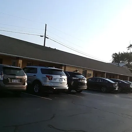 Budget Inn Tonawanda-3